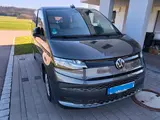 Volkswagen T7 Multivan 1,5 TSI OPF DSG Überhang - - graue Volkswagen T7 Multivan