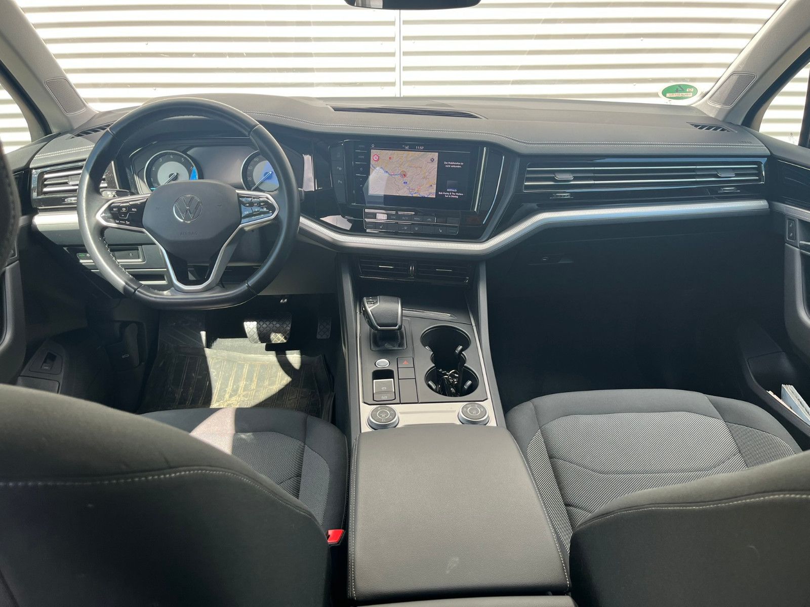 Fahrzeugabbildung Volkswagen Touareg Basis 4Motion