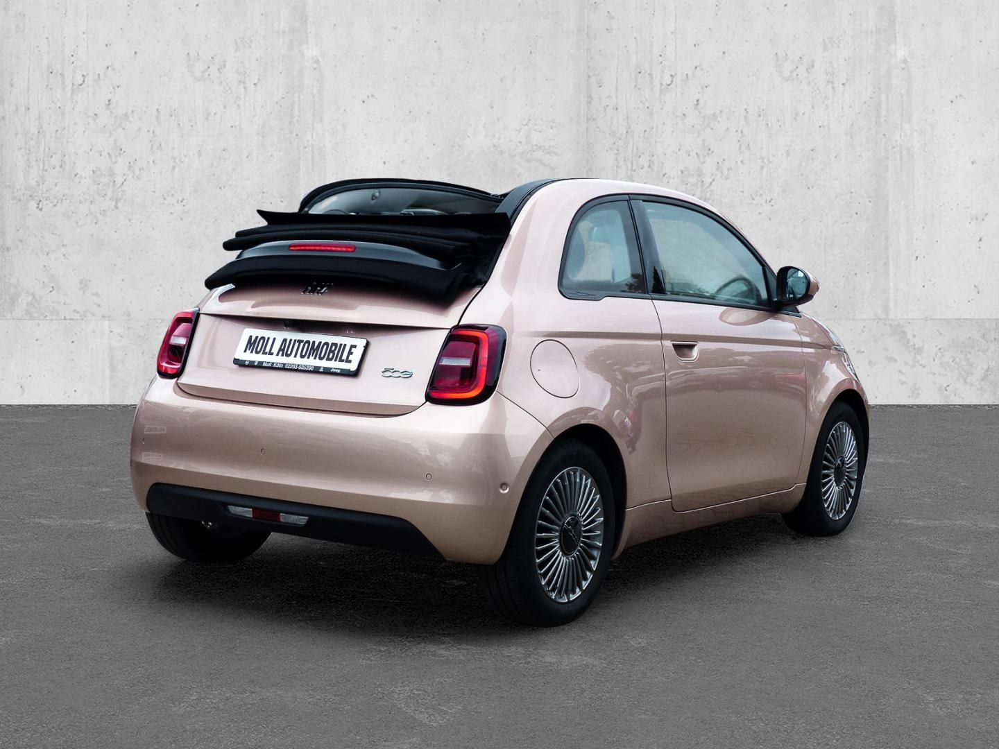 Fiat 500e Navi Memory Sitze Soundsystem JBL Apple Car imagem 2