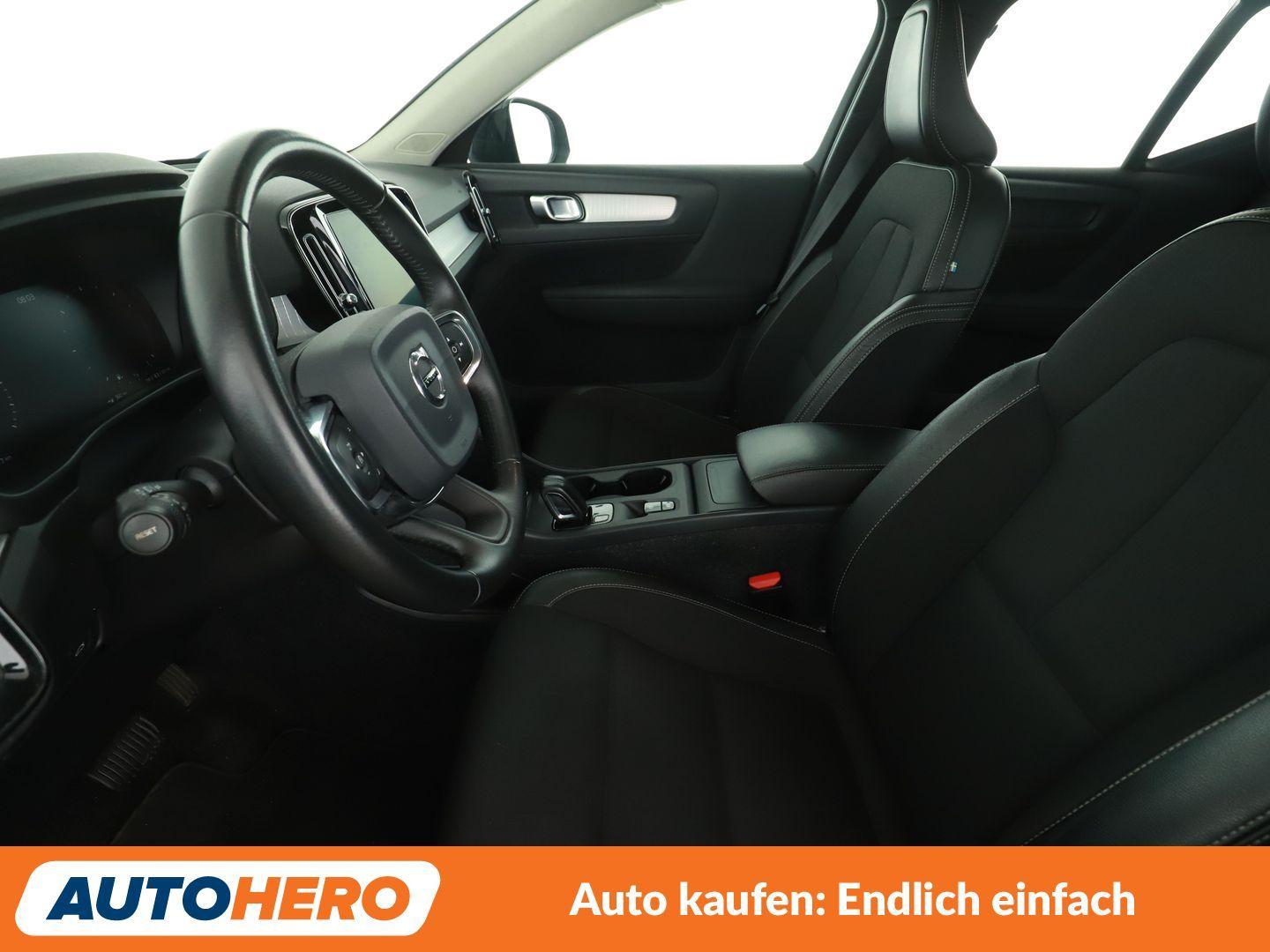 Volvo XC40 2.0 D4 Momentum AWD