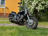 Yamaha XVS 1100 Drag Star - YAMAHA 2000