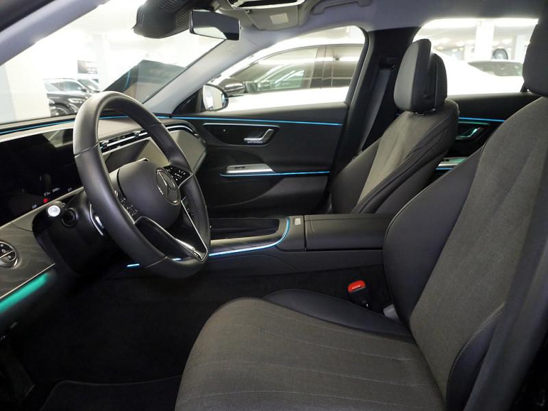 Mercedes-Benz E 220 d T // AVANTGARDE AHK DISTR KAMERA SPUR