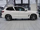 BMW X5 xDrive30d M-Sportpaket / Innovations-Paket /  - BMW: M Sport Paket