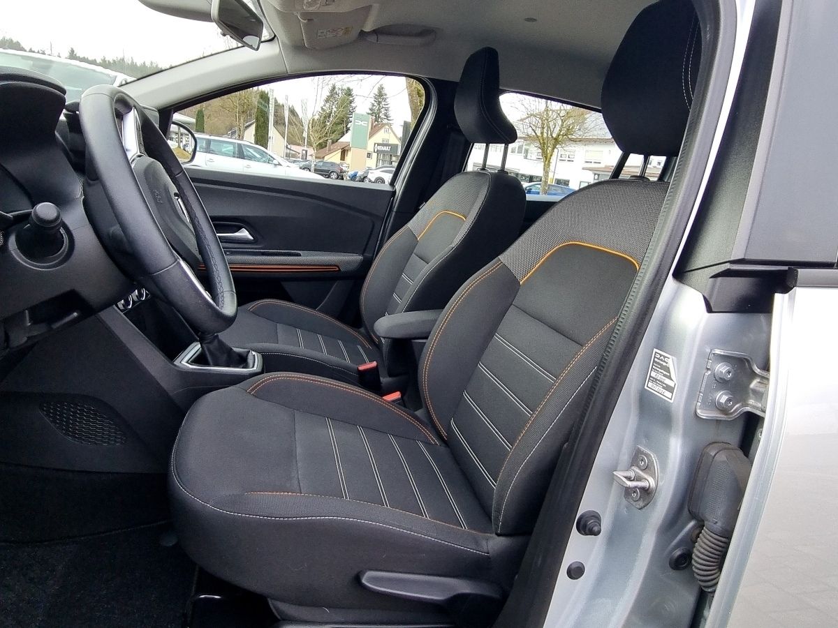 Fahrzeugabbildung Dacia Sandero Stepway Comfort TCe 100 ECO-G