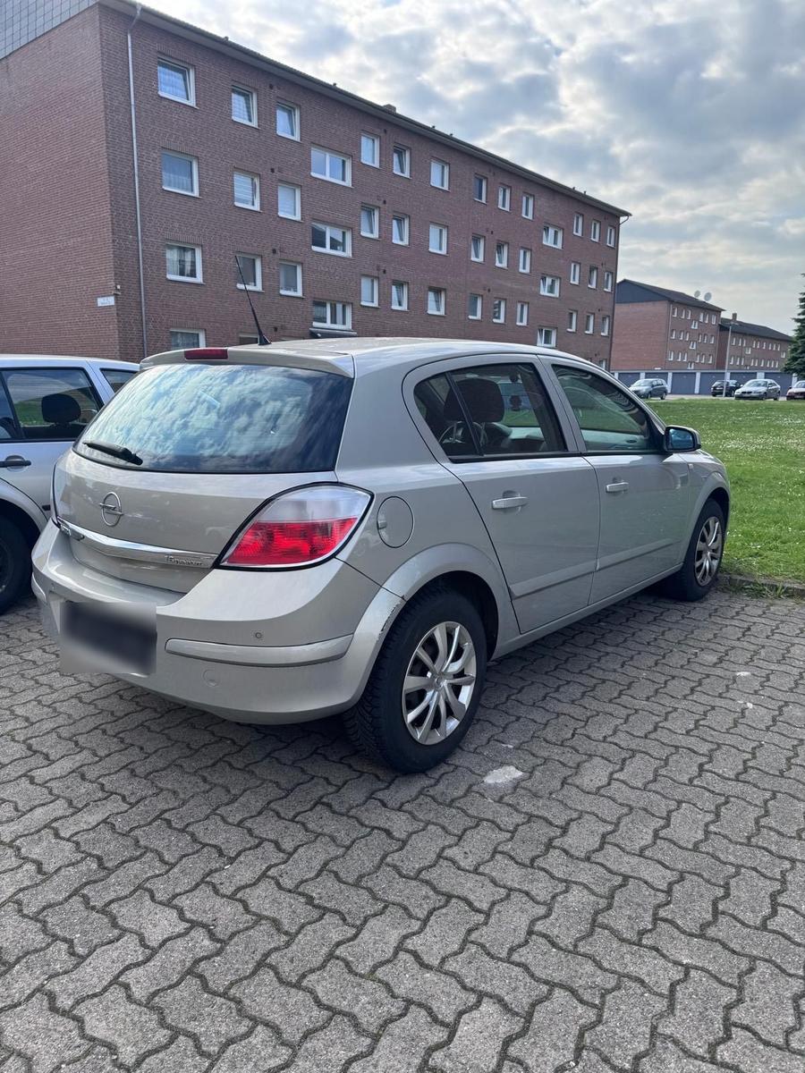 Opel Astra 2005 — двигун 77 HP (57kW)