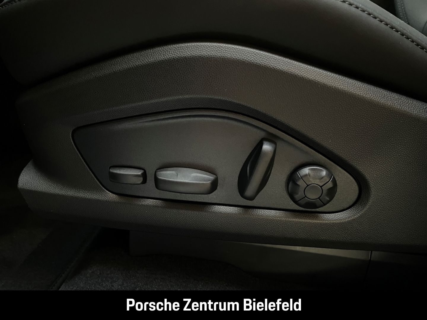Porsche Macan - Bild 27
