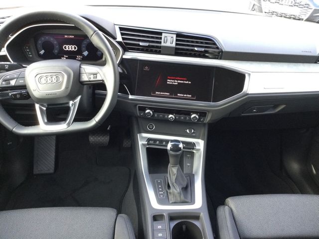 Q3 S line 35 TFSI 150PS S tronic