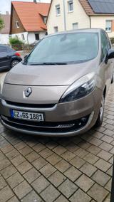 Renault Grand Scenic Luxe ENERGY dCi 130 Start&Stop ...