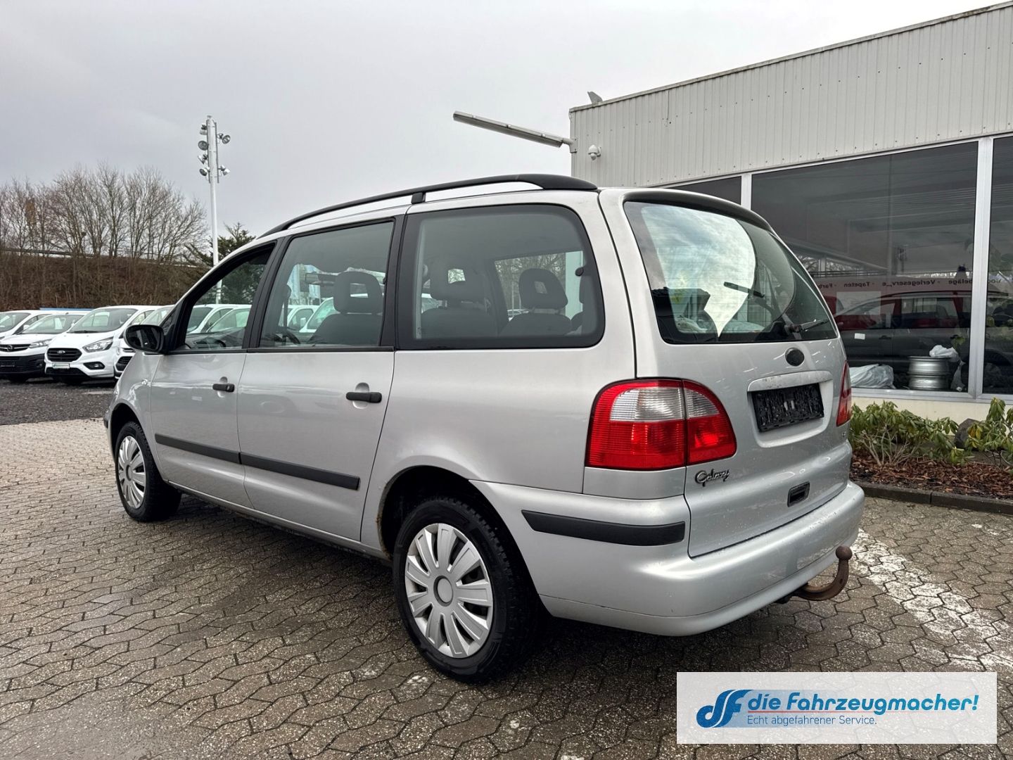 Fahrzeugabbildung Ford Galaxy Trend AHK Klima Beheizb. Frontsch *EXPORT