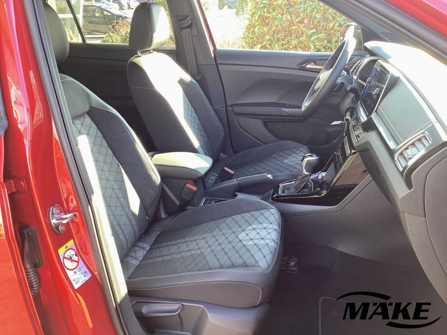 T-Cross R-Line 1.0 TSI DSG ACC RFK LED SHZ APP