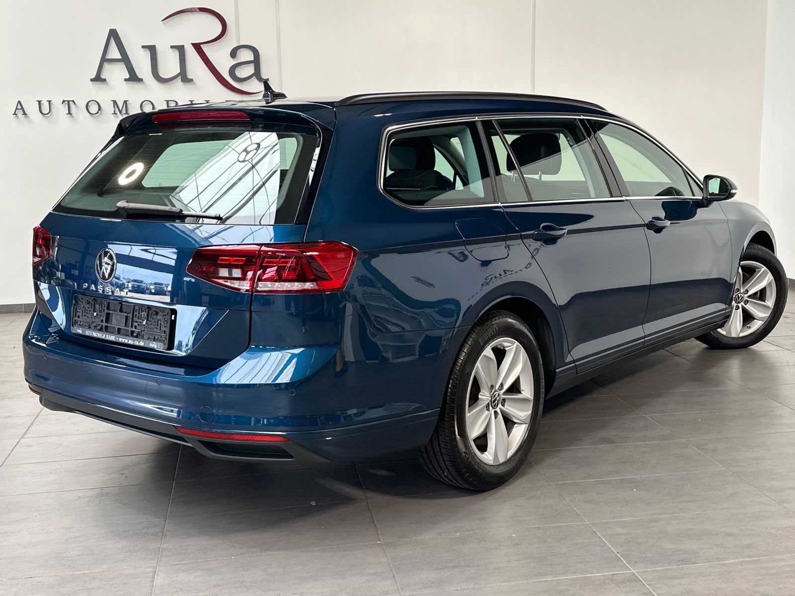 Fahrzeugabbildung Volkswagen Passat Variant 2.0 TDI DSG Business NAV+LED+ACC