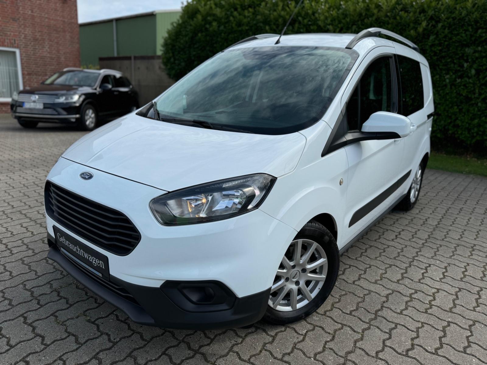 Ford Tourneo Transit Courier1.5TDCi Navi Kamera1.Hand