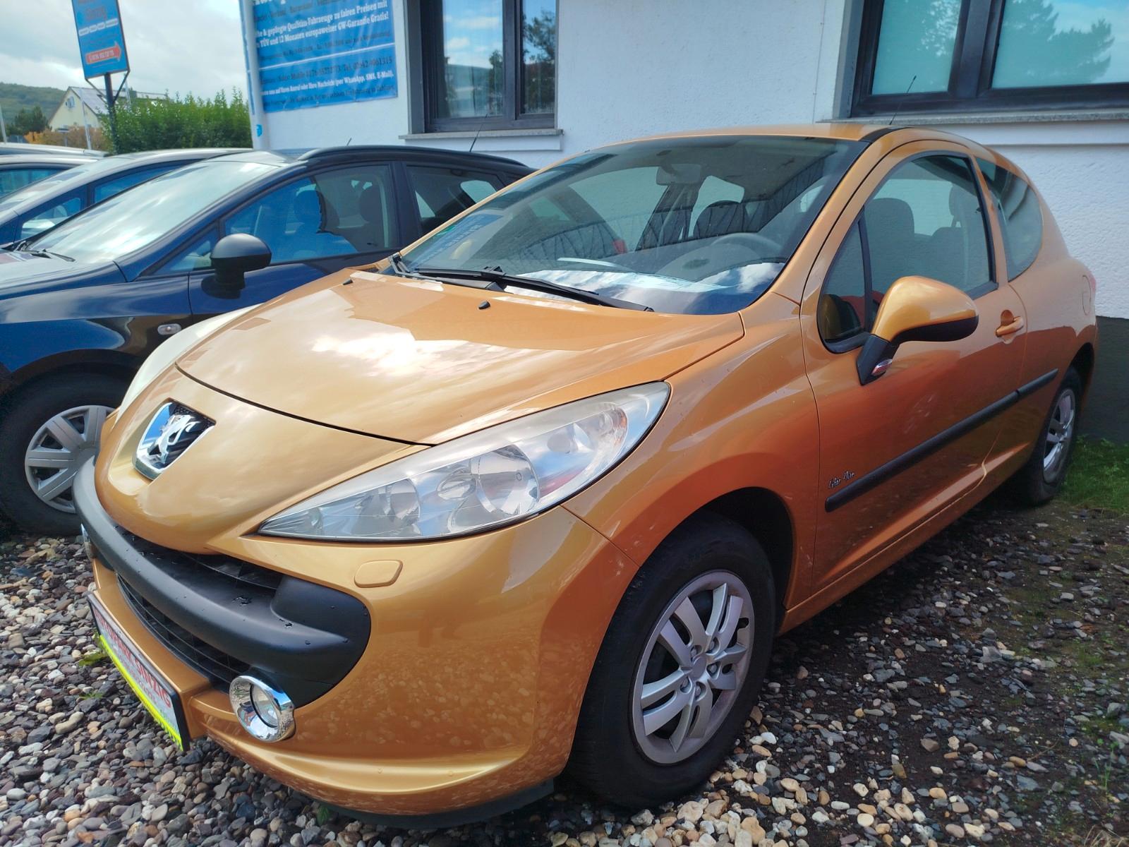 Peugeot 207 Urban Move 1,4*