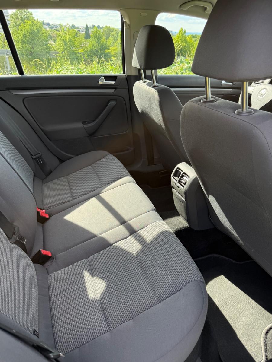 Volkswagen Golf 2009 — photo 8