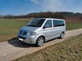 Volkswagen T5 Multivan Highline - gebrauchte VW T5 aus dem Jahr 2005