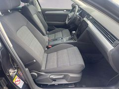 Fahrzeugabbildung Volkswagen Passat Variant 2.0 TDI DSG BUSINESS ACC KEYLESS