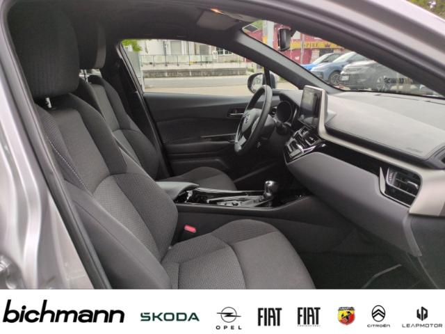 Toyota C-HR TeamD 4x4 AT Kli2 18'' RFK DAB USB