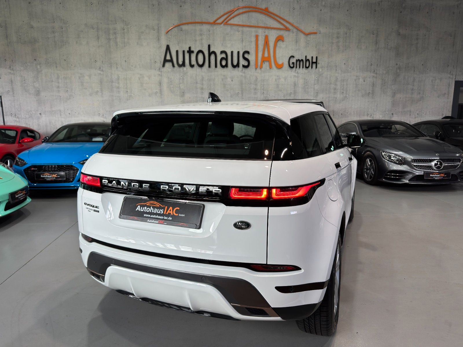 Land Rover Range Rover Evoque R-Dynamic S Hybrid P300 LED foto 2