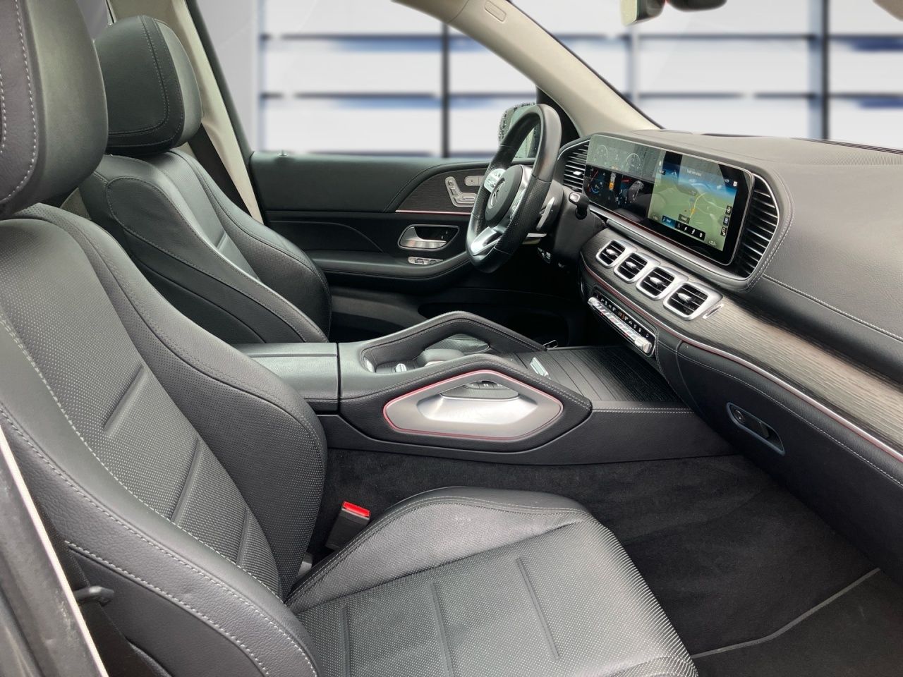 Fahrzeugabbildung Mercedes-Benz GLE 400 d 4M AMG+NIGHT+PANO+AIRMATIC+STANDHEIZ+