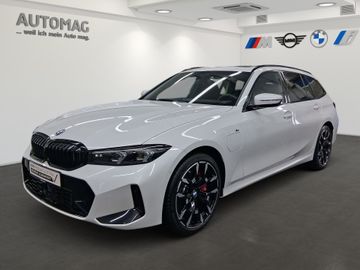 BMW 330e xDrive Touring Tour*M-SPortPro*Panorama*AHK