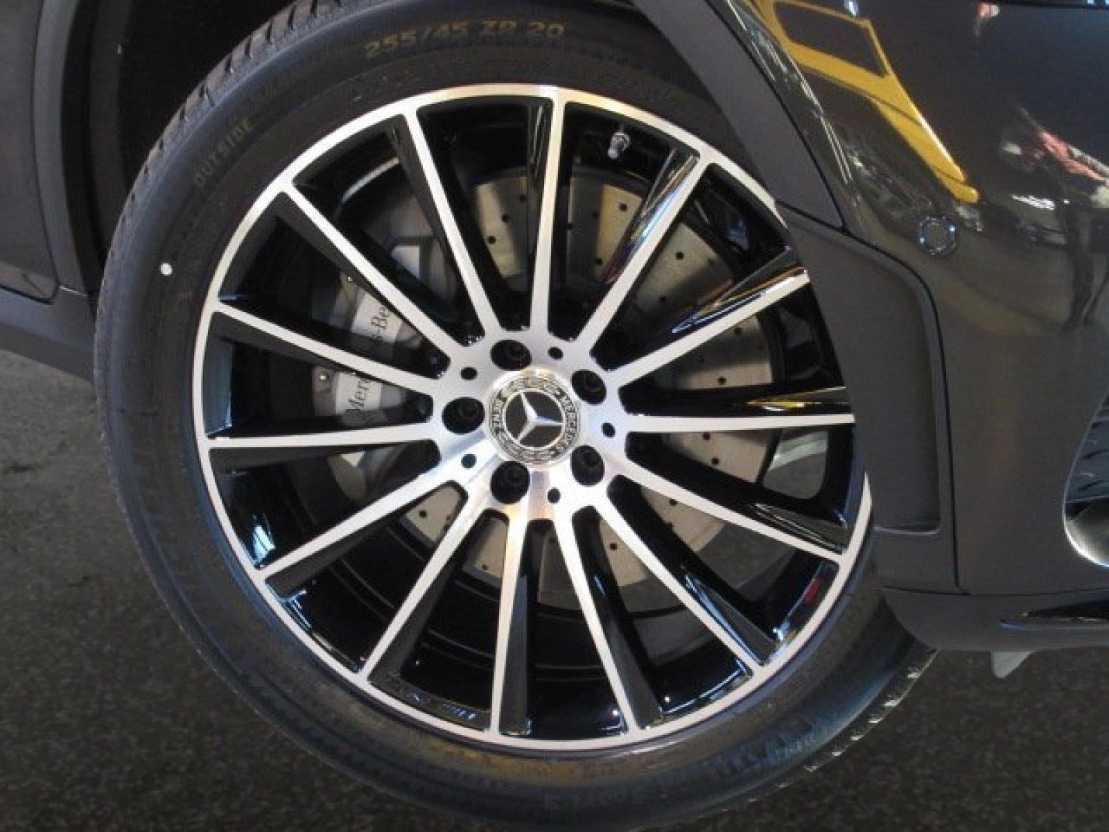 Mercedes-Benz GLC 220 d 4M AMG Cp. Night  GlasSD/20"/AHK/Sound