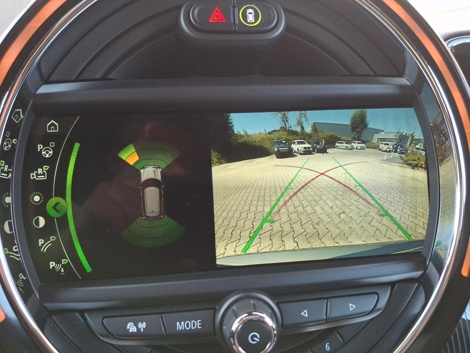 MINI SE. Countryman (Cooper) ALL4 Navi RFK HiFi Pano