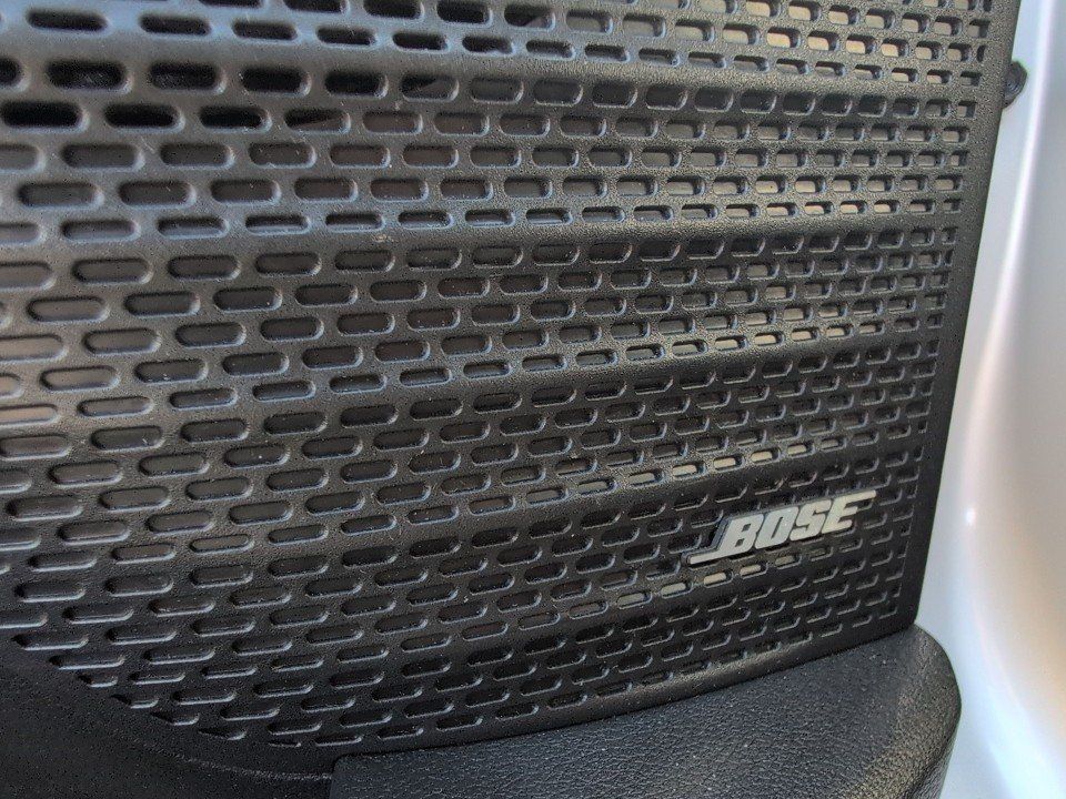 Fahrzeugabbildung Hyundai BAYON 1.0T AT INTRO NAV/PLUS-P BOSE GARANTIE6/28