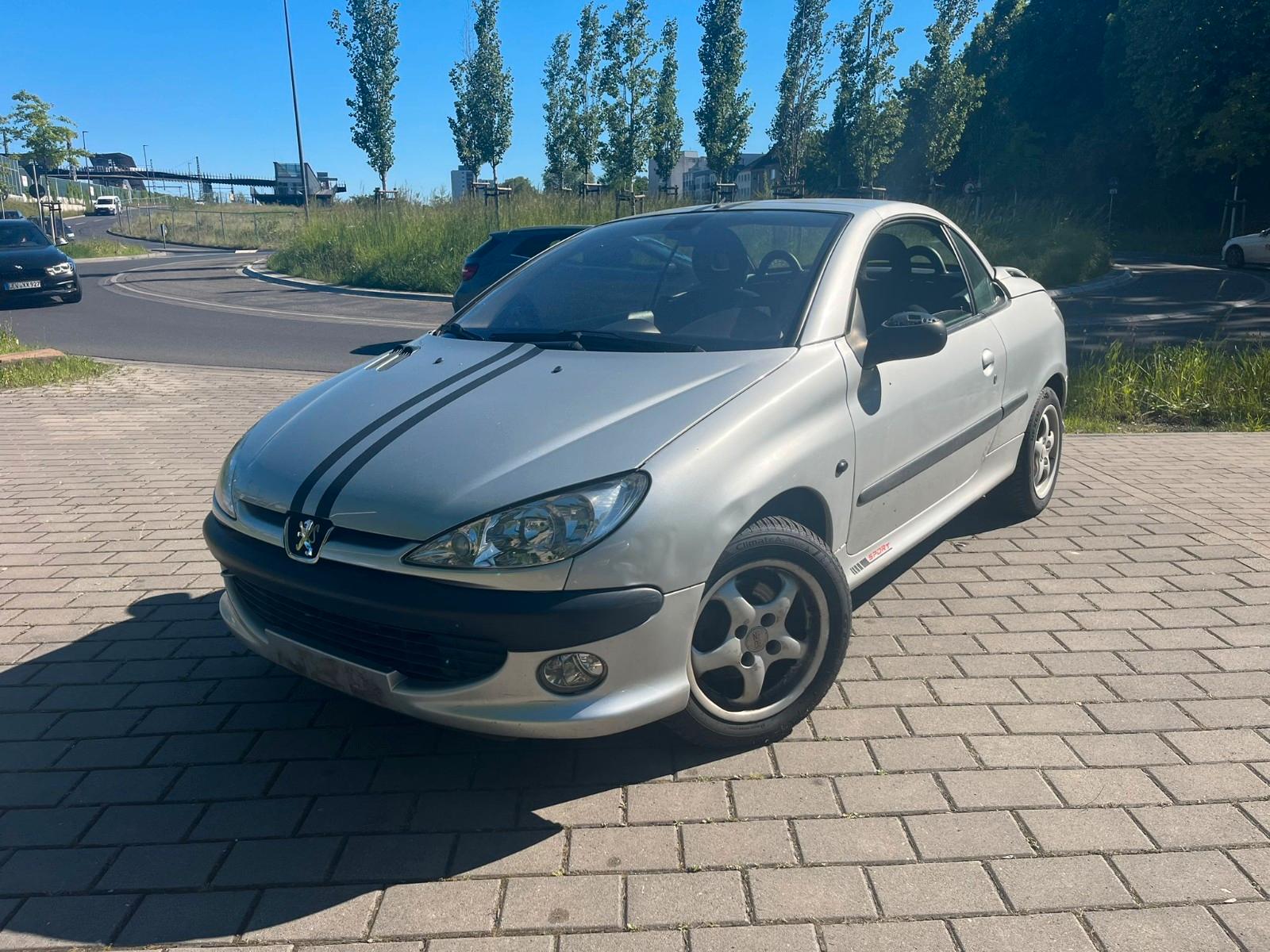 Peugeot 206 CC Platinum 110 Automatik  TÜV08/2027
