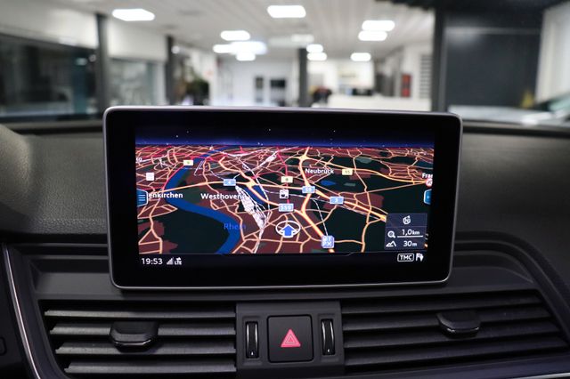 Fahrzeugabbildung Audi Q5 40 TDI Quattro S line Competition|PANO| 360°|