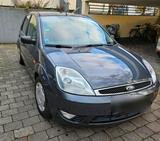 Ford Fiesta 1.4 MK 5 80 PS Ghia Ausstattung - Ford Fiesta aus 2003: Ghia