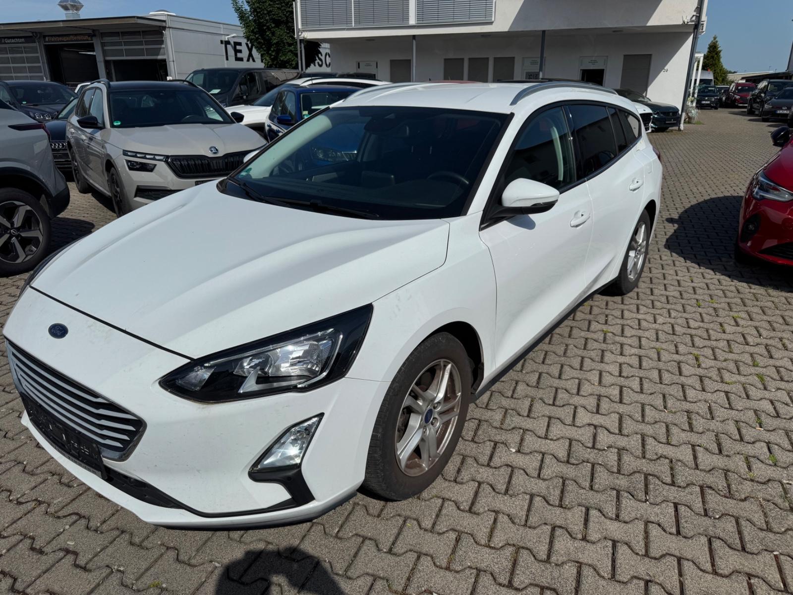 Ford Focus Turnier Cool & Connect Automatik