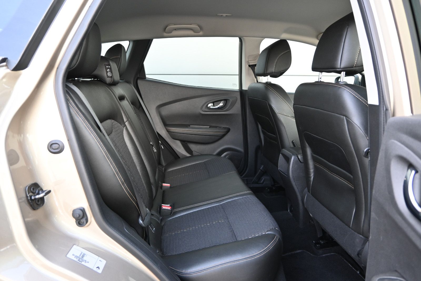 Fahrzeugabbildung Renault Kadjar ENERGY 1,2 TCe 130 XMOD °AHK°NAVI°KEYLESS