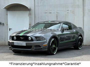 Ford Mustang - 4