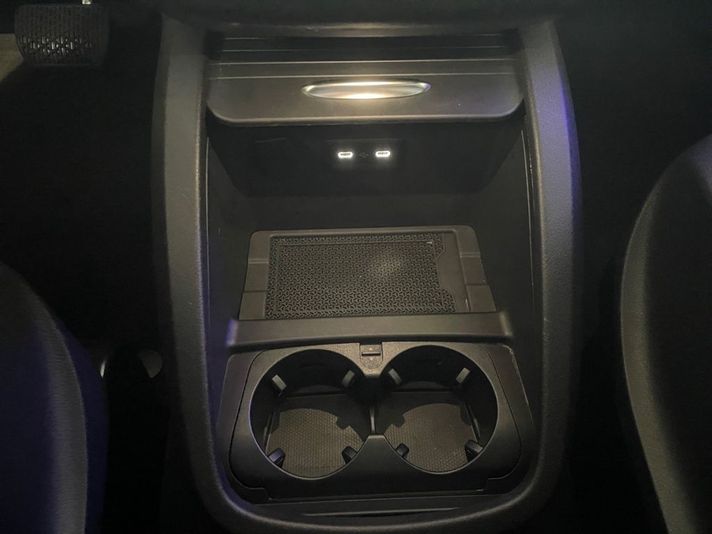 Fahrzeugabbildung Mercedes-Benz V 300 AVG extralang 8 Sitze ele. ST Standhzg