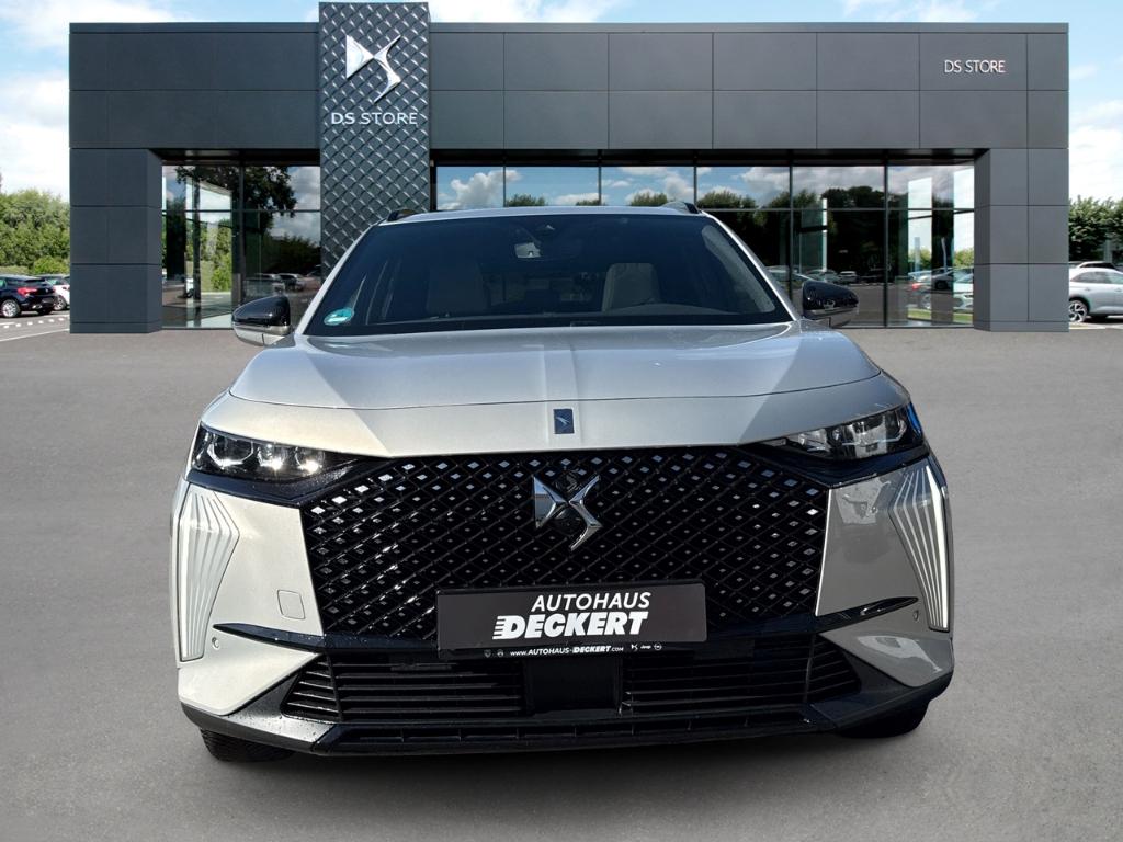 DS Automobiles DS7 DS Esprit de Voyage Panorama Digitales Cockp