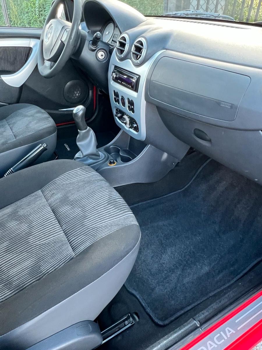 Dacia Logan 2009 — photo 12