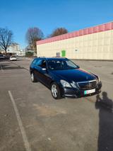 Mercedes-Benz E 350 4MATIC T BlueEFFICIENCY AVANTGARDE AVA... - Mercedes-Benz E 350 in Krefeld