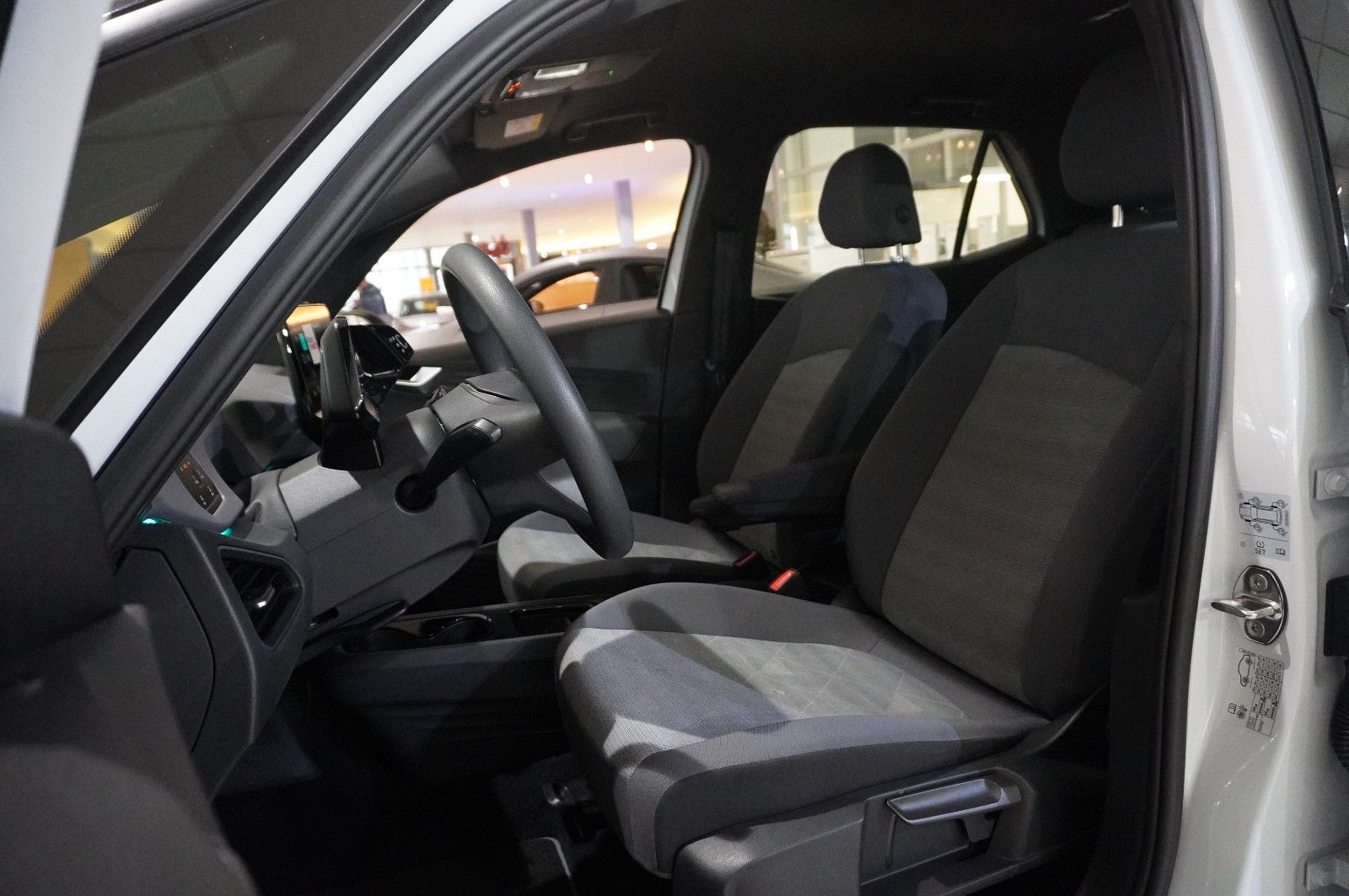 Fahrzeugabbildung Volkswagen ID.3 Pure PERFORMANCE NAVI/LED/VIRTU./PDC/DAB+