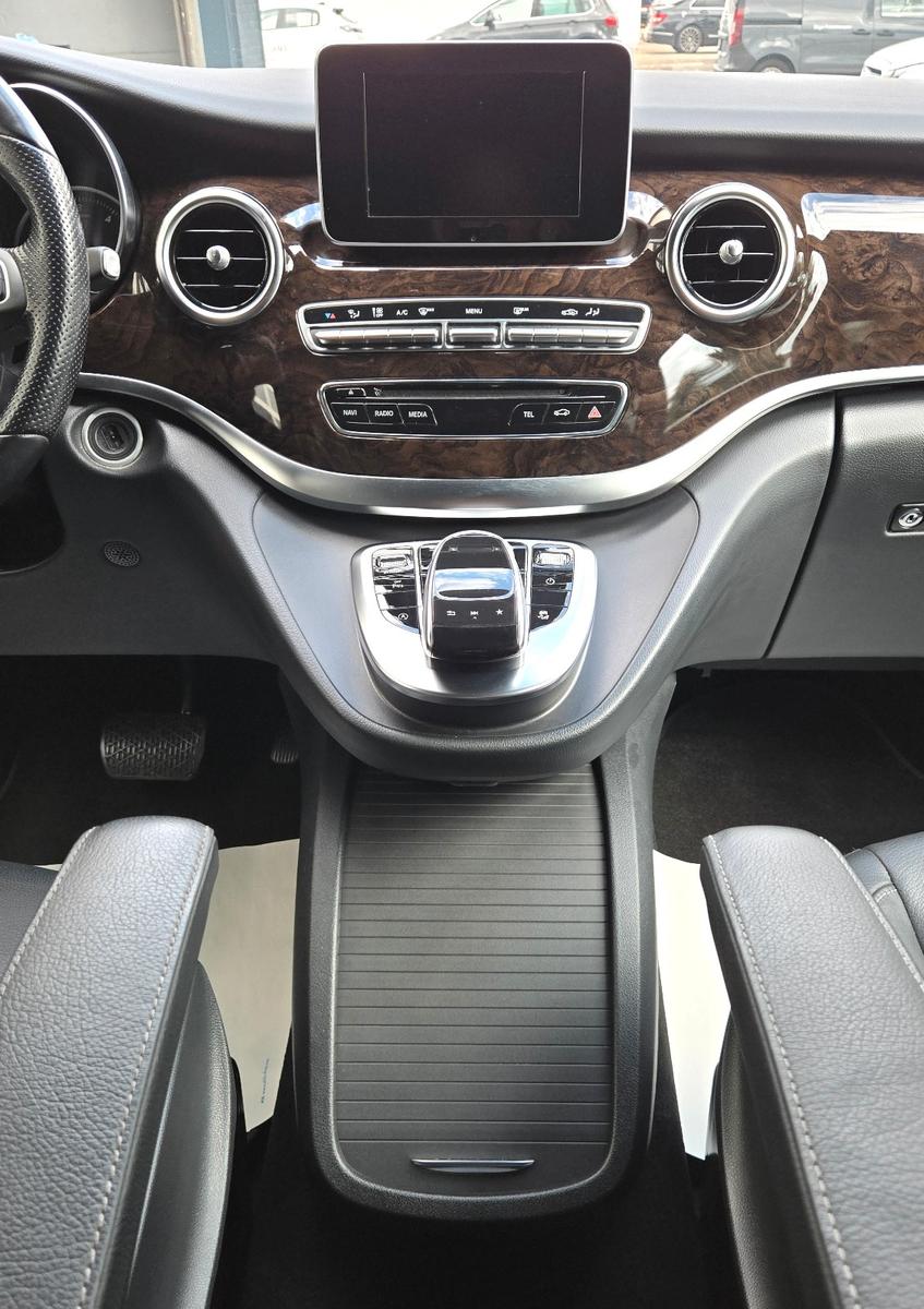 Mercedes-Benz V 250d 4Matic extralang 8 Sitzer Kamera LED