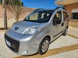 Peugeot Bipper Pegeout bipper 5 posti - graue Peugeot Bipper