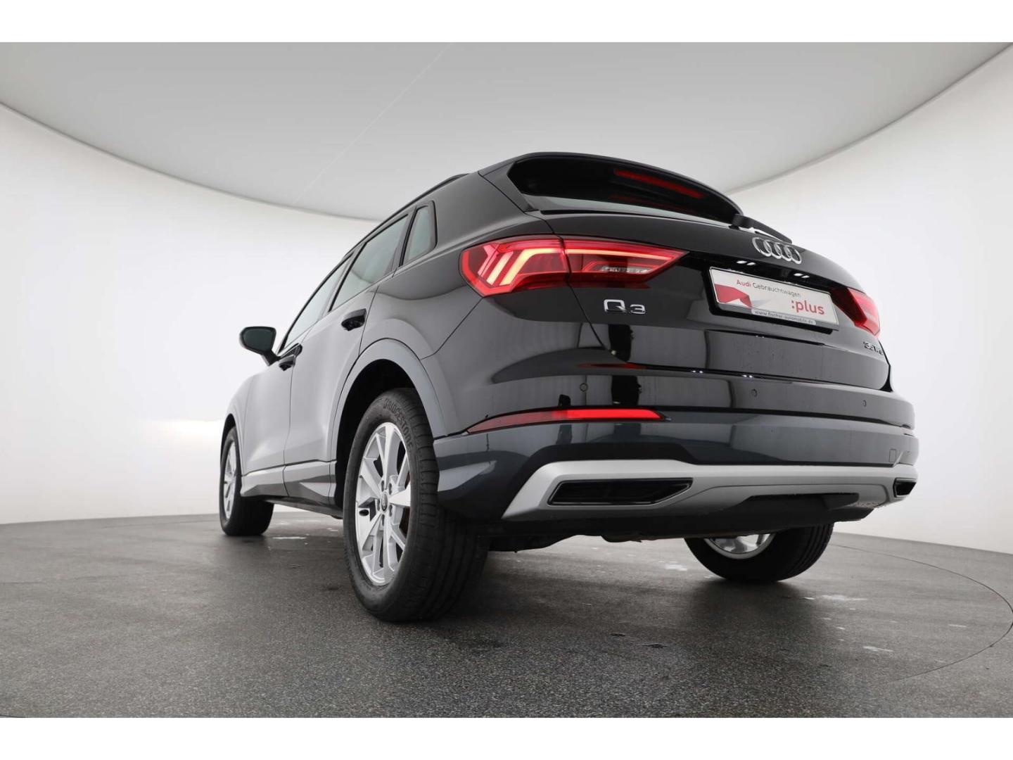 Audi Q3 35 TFSI Advanced S-Tronic AHK/Leder/NAV/RFK, миниатюра 24