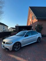 BMW 3er BMW e90 320d LCI M-PaketHifiLederCIC - BMW 320: D E90