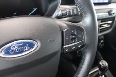 Fahrzeugabbildung Ford Focus 1,5 EcoBlue Titanium LED NAVI AHK KAMERA