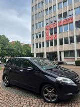 Honda fr v - 6 sitzen - Honda FR-V aus 2006