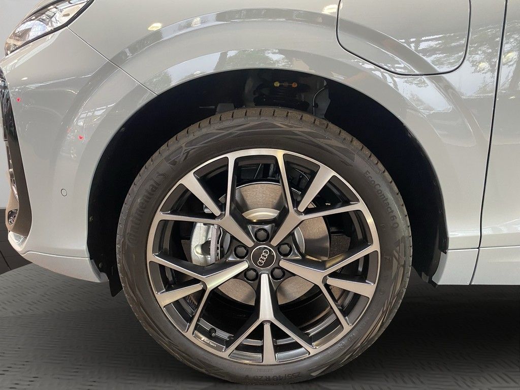 Audi Q3 SUV e-hybrid 200 kW S tronic foto 3