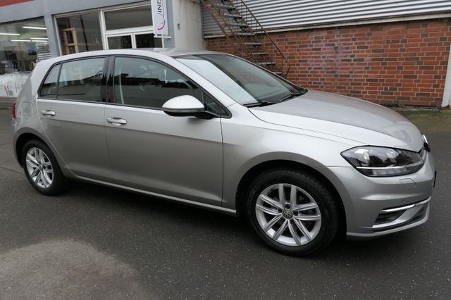 Volkswagen Golf VII Comfortline 23900 km! PDC! SHZ! BT!