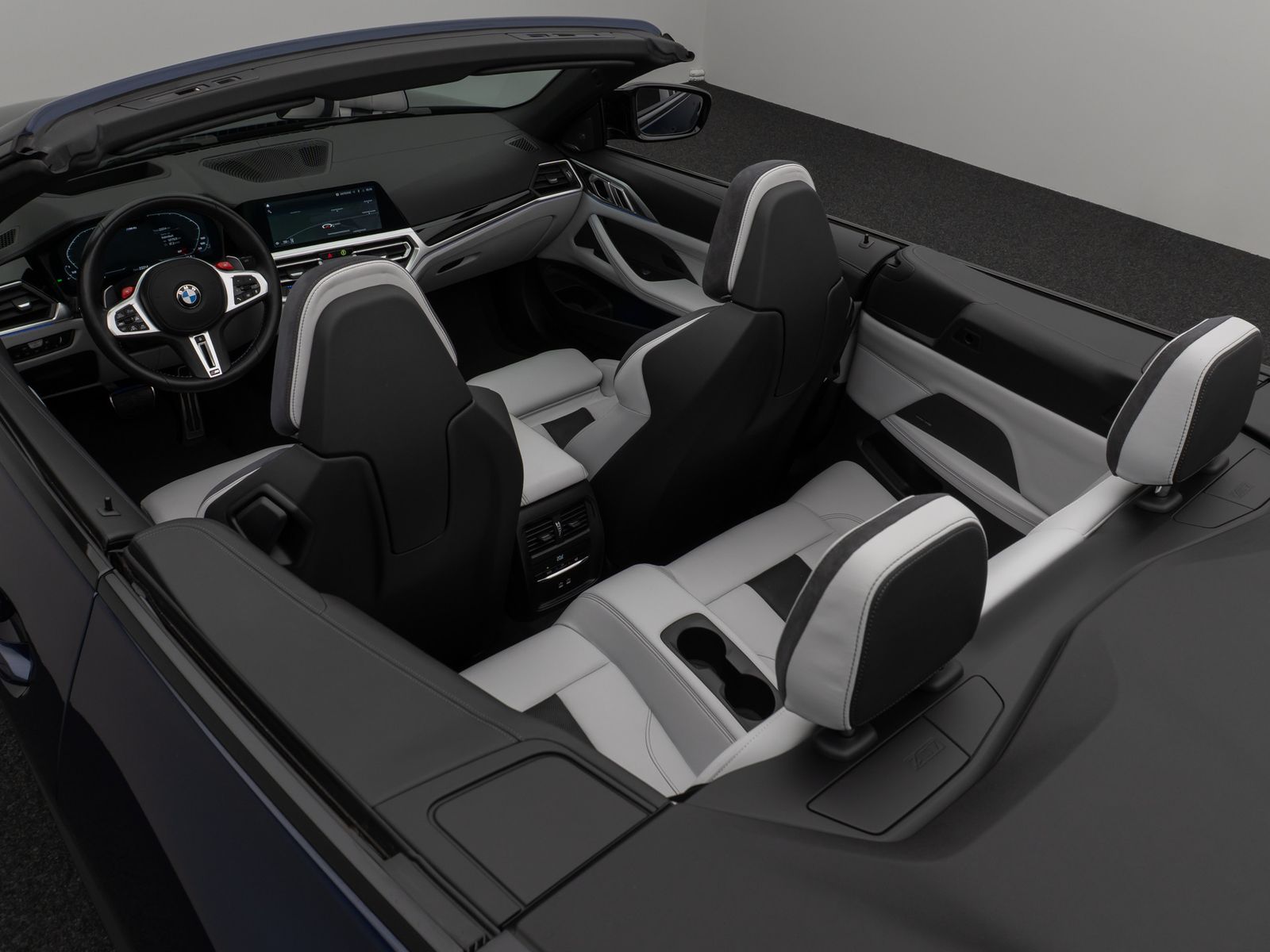 Fahrzeugabbildung BMW M4 Competition M xD Cabrio Kamera Laser HUD H/K