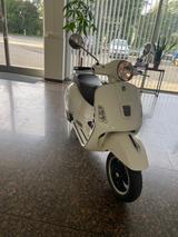 Vespa GTS 300 - Vespa Motorräder in Duisburg