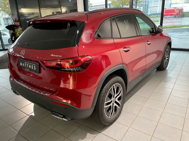 Fahrzeugabbildung Mercedes-Benz GLA 250 4M Head-Up/Multikontursitz/Standheiz/AHK