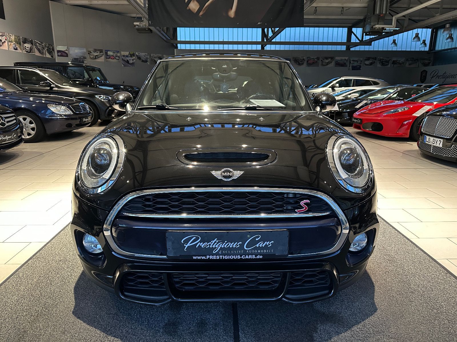 MINI COOPER SD JCW KIT DSG NAVI PANO LEDER LED HuD 18